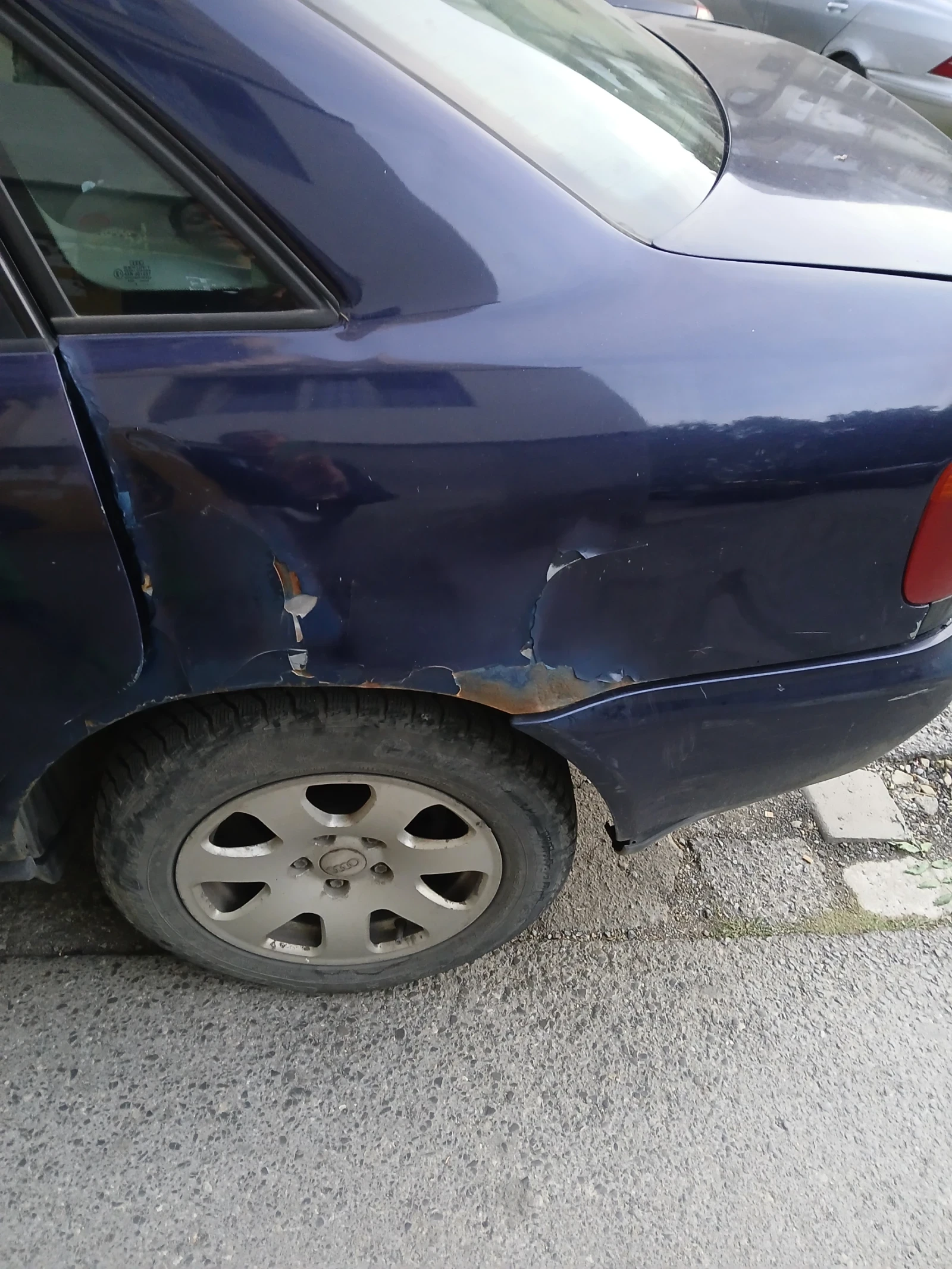 Audi A4 B 5, снимка 3 - Автомобили и джипове - 56320546