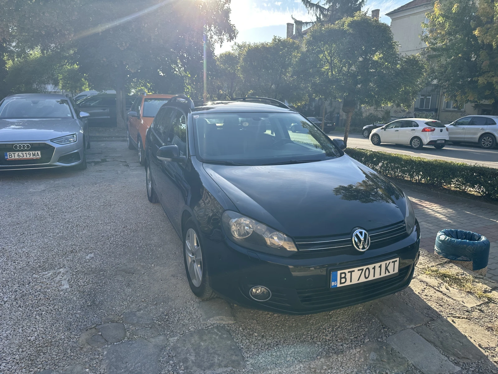 VW Golf 1.6TDi 105hp, снимка 2 - Автомобили и джипове - 56427166