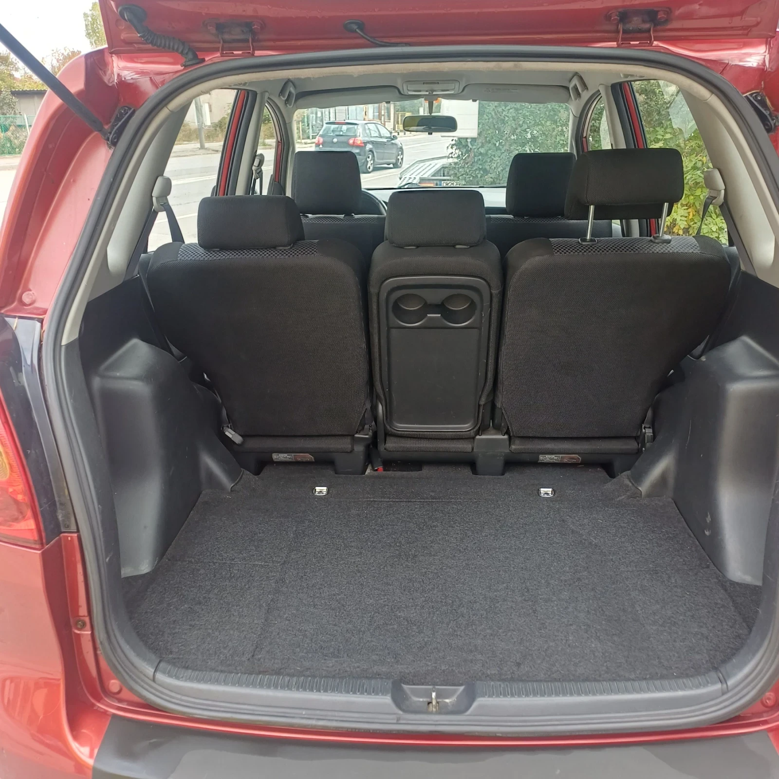 Toyota Corolla verso 2, 0D4D, снимка 9 - Автомобили и джипове - 56556596