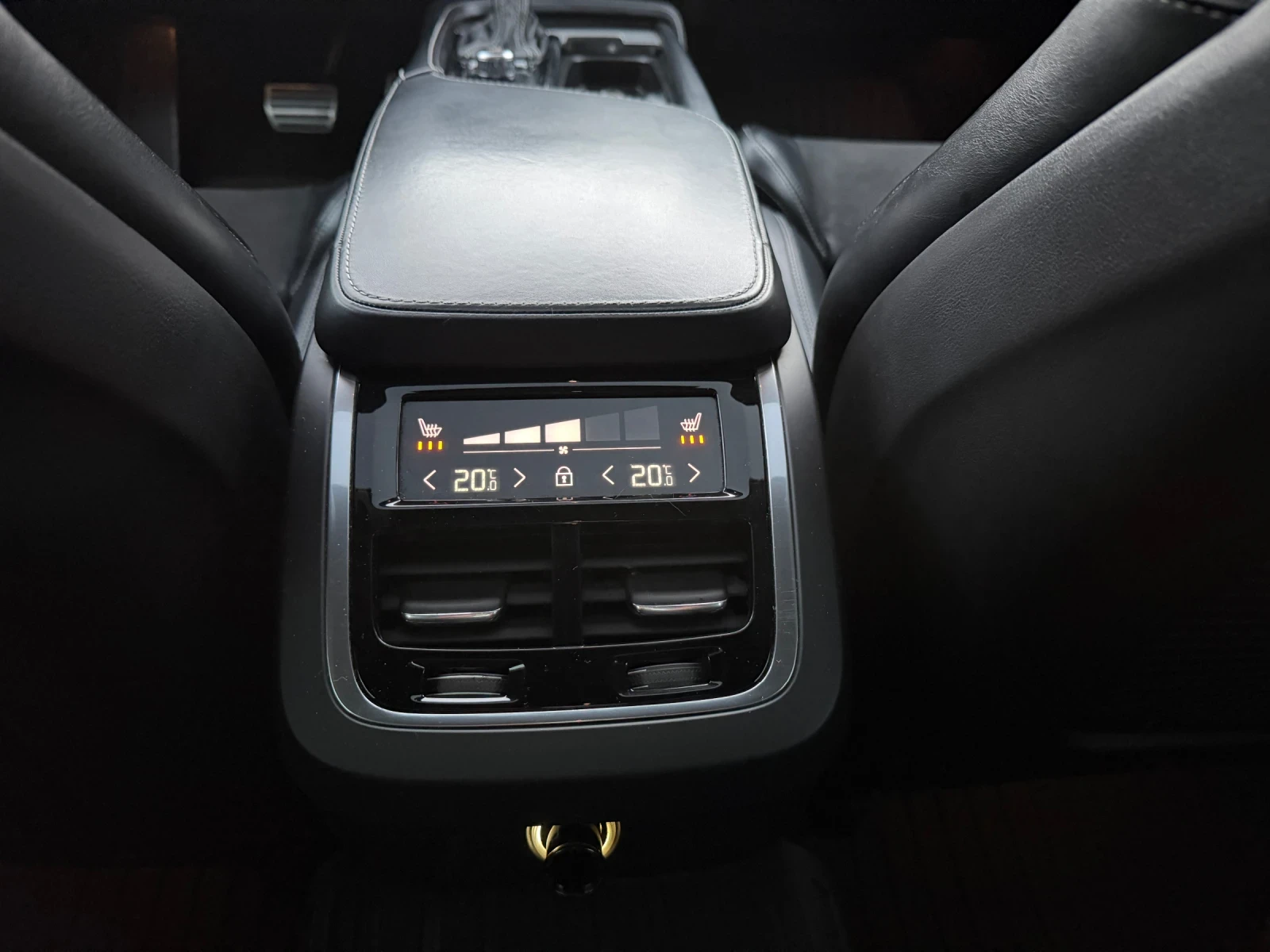 Volvo S90, снимка 12 - Автомобили и джипове - 56645312