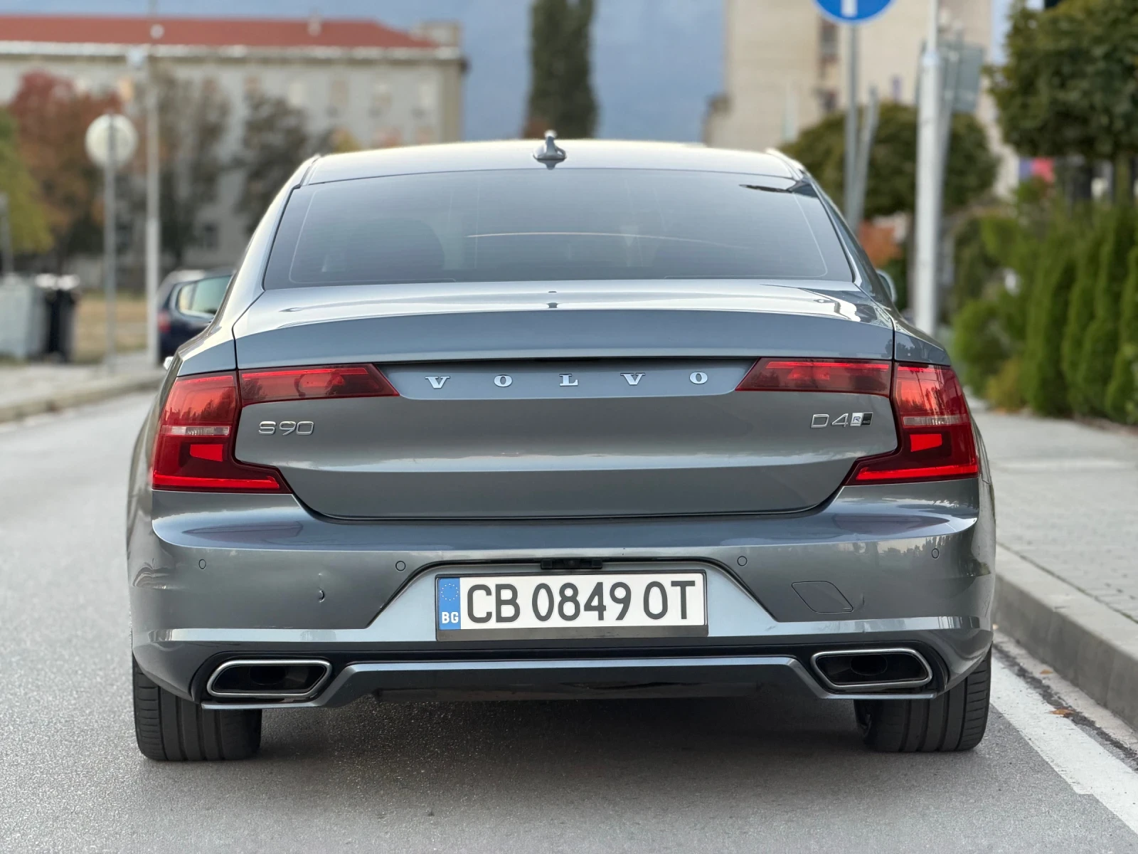 Volvo S90, снимка 5 - Автомобили и джипове - 56645312