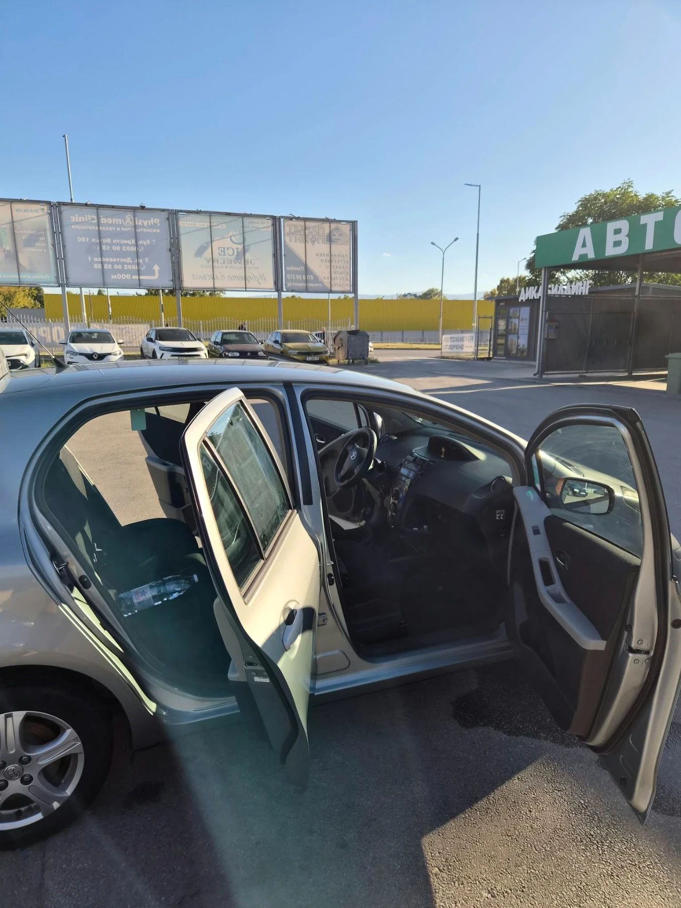 Toyota Yaris 1, 4D-4D, снимка 5 - Автомобили и джипове - 56688121