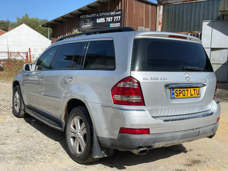 Mercedes-Benz GL 320, снимка 6 - Автомобили и джипове - 42176589