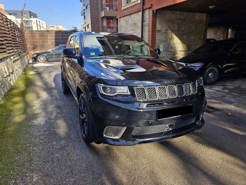 Jeep Grand cherokee 6.2 V8 Trackhawk Supercharged, снимка 2 - Автомобили и джипове - 48753187