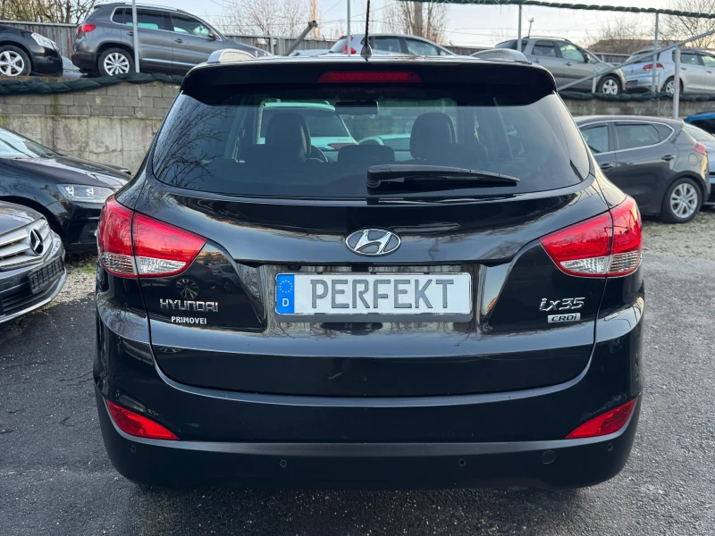Hyundai IX35 1.7CRDI* Premium, снимка 5 - Автомобили и джипове - 52855902
