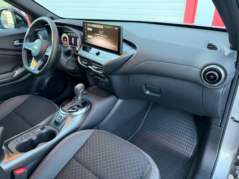 Nissan Juke 1.6I HYBRID AUTOMATIK KEY LESS 360KAMERA , снимка 15 - Автомобили и джипове - 53167524