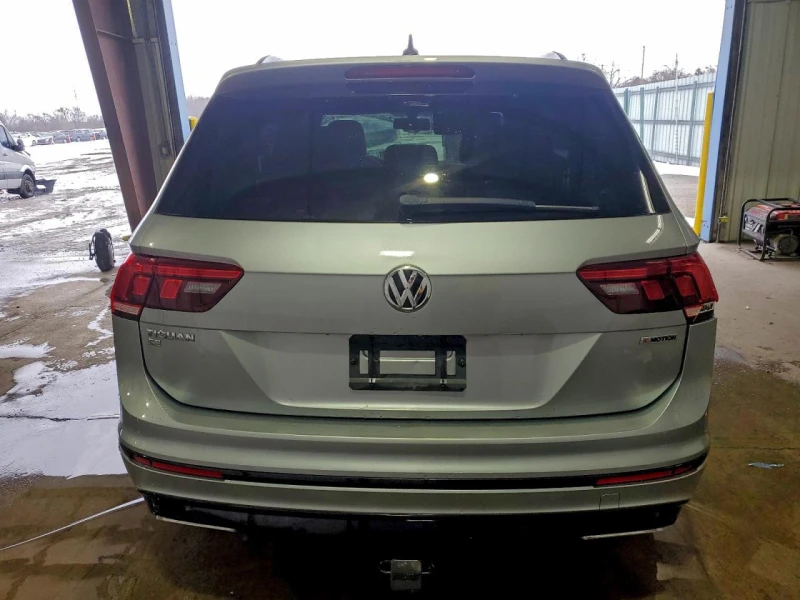 VW Tiguan 2.0T SE 4MOTION, снимка 6 - Автомобили и джипове - 53278162