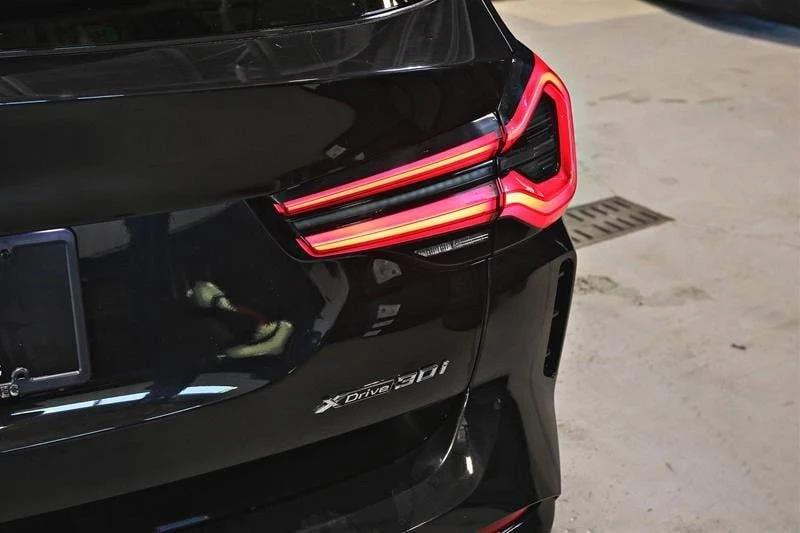 BMW X3 * xDrive30i * CARFAX * БЕЗ ПЪРВОНАЧАЛНА ВНОСКА - изображение 8