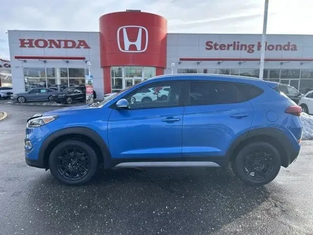 Hyundai Tucson / Premium / AWD / Keyless / Подгреви / CARFAX , снимка 8 - Автомобили и джипове - 53355503