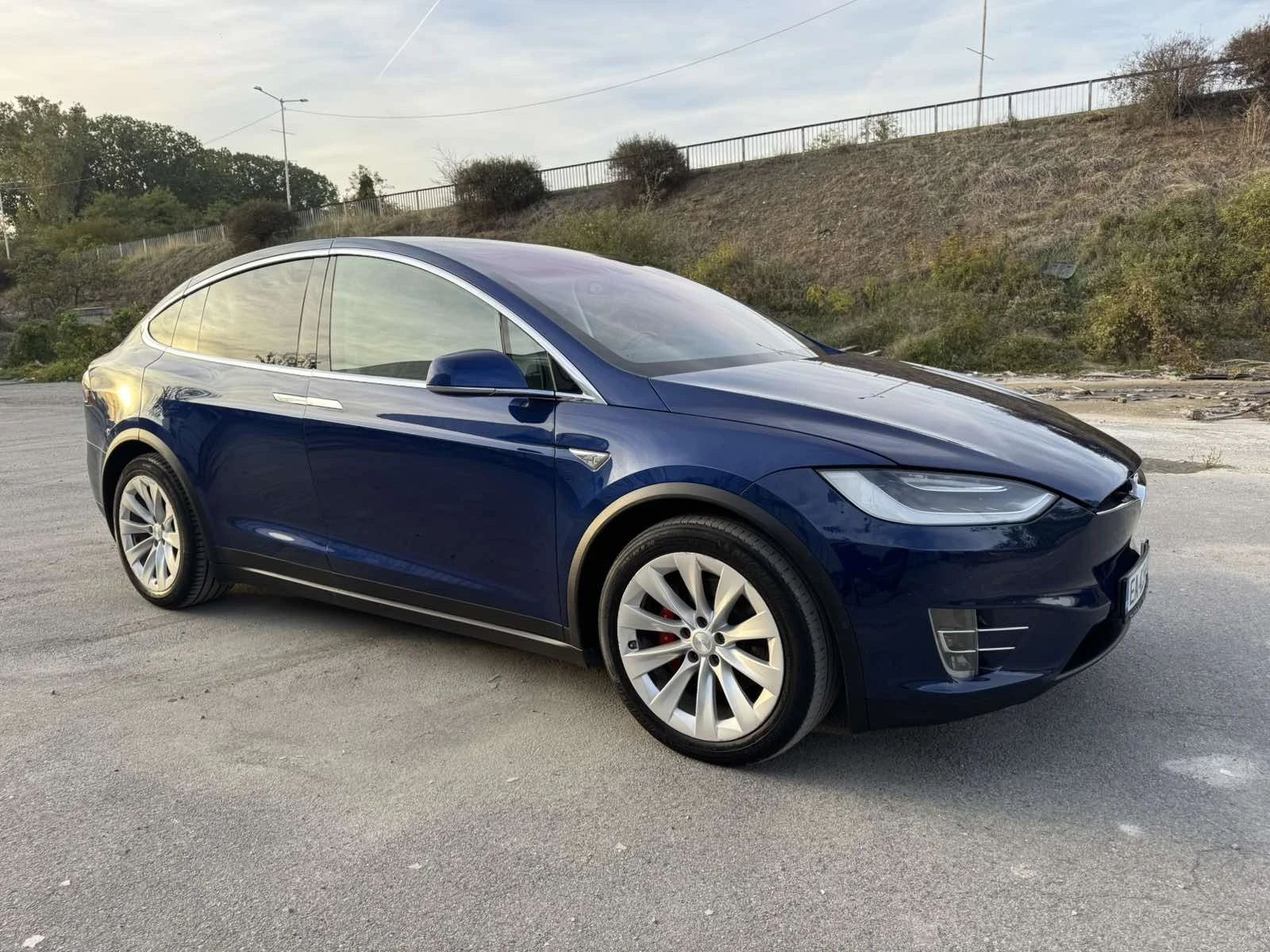 Tesla Model X P90 Ludicrous+ Спешно - изображение 8