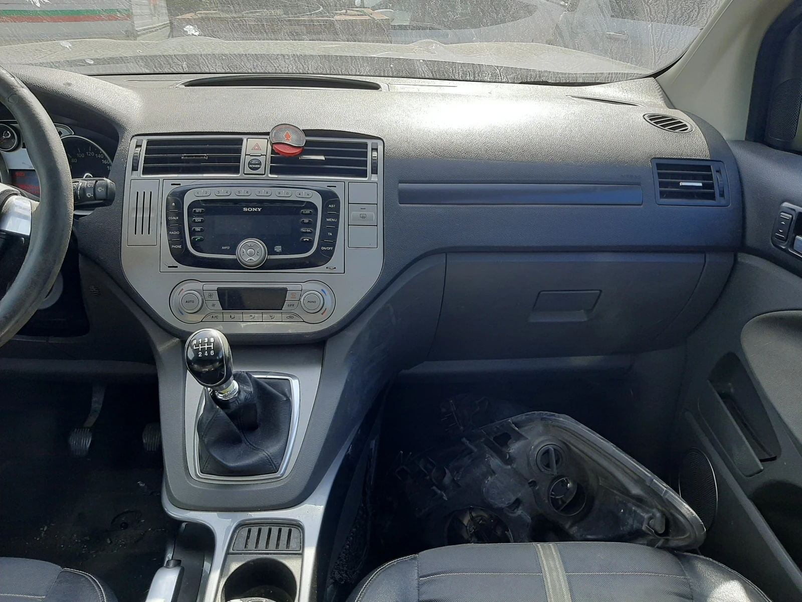 Ford Kuga 2.0 TDCI - изображение 5