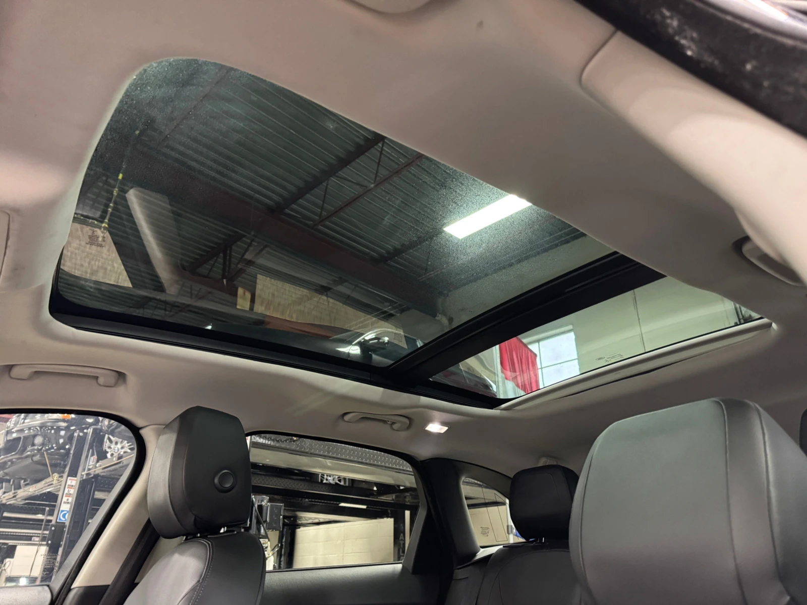 Jaguar F-PACE AWD 35T Premium * MERIDIAN*  | Mobile.bg   11