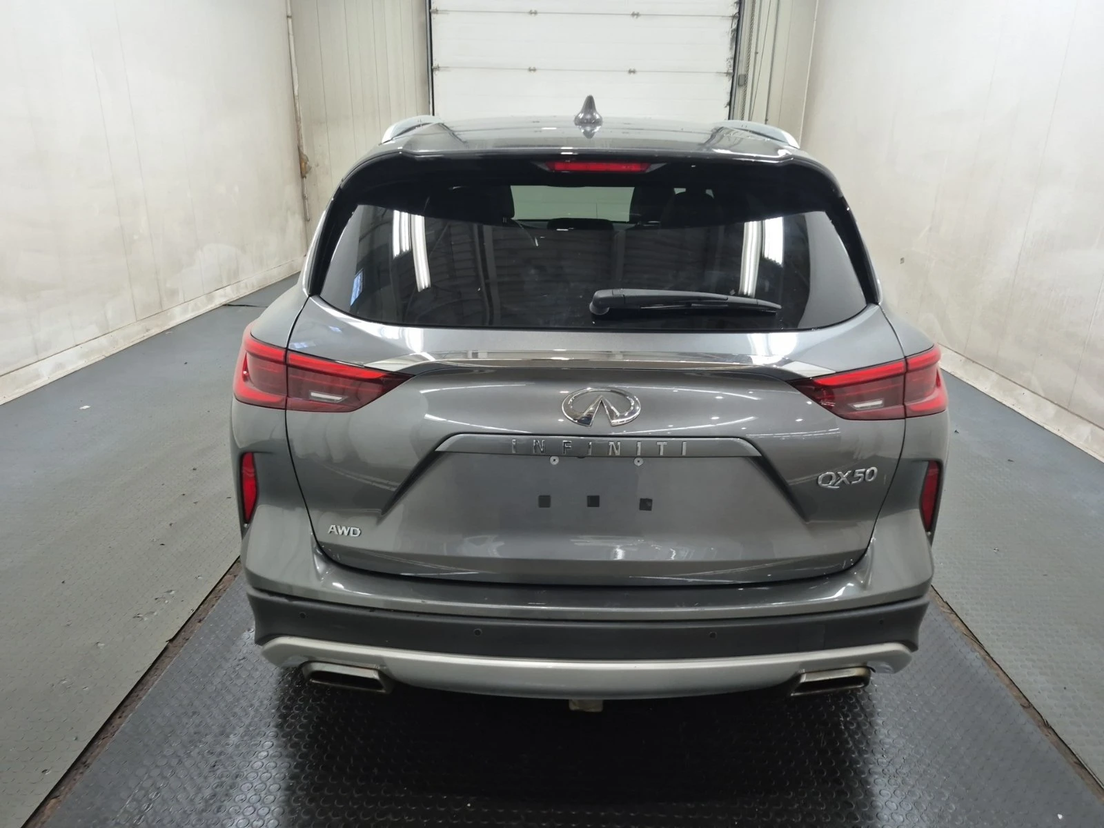 Infiniti QX50 SENSORY* BOSE* Пано* Head up* Подгрев - изображение 5
