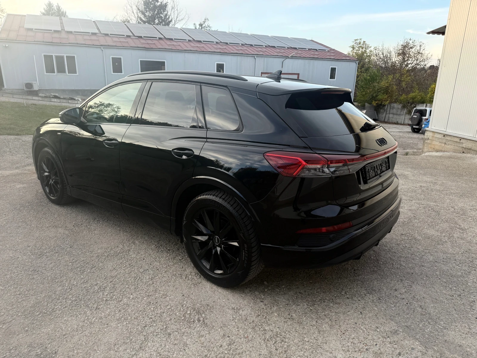 Audi Q4 45, e-tron 82kwh 4x4 S-LINE 50000km  | Mobile.bg   5