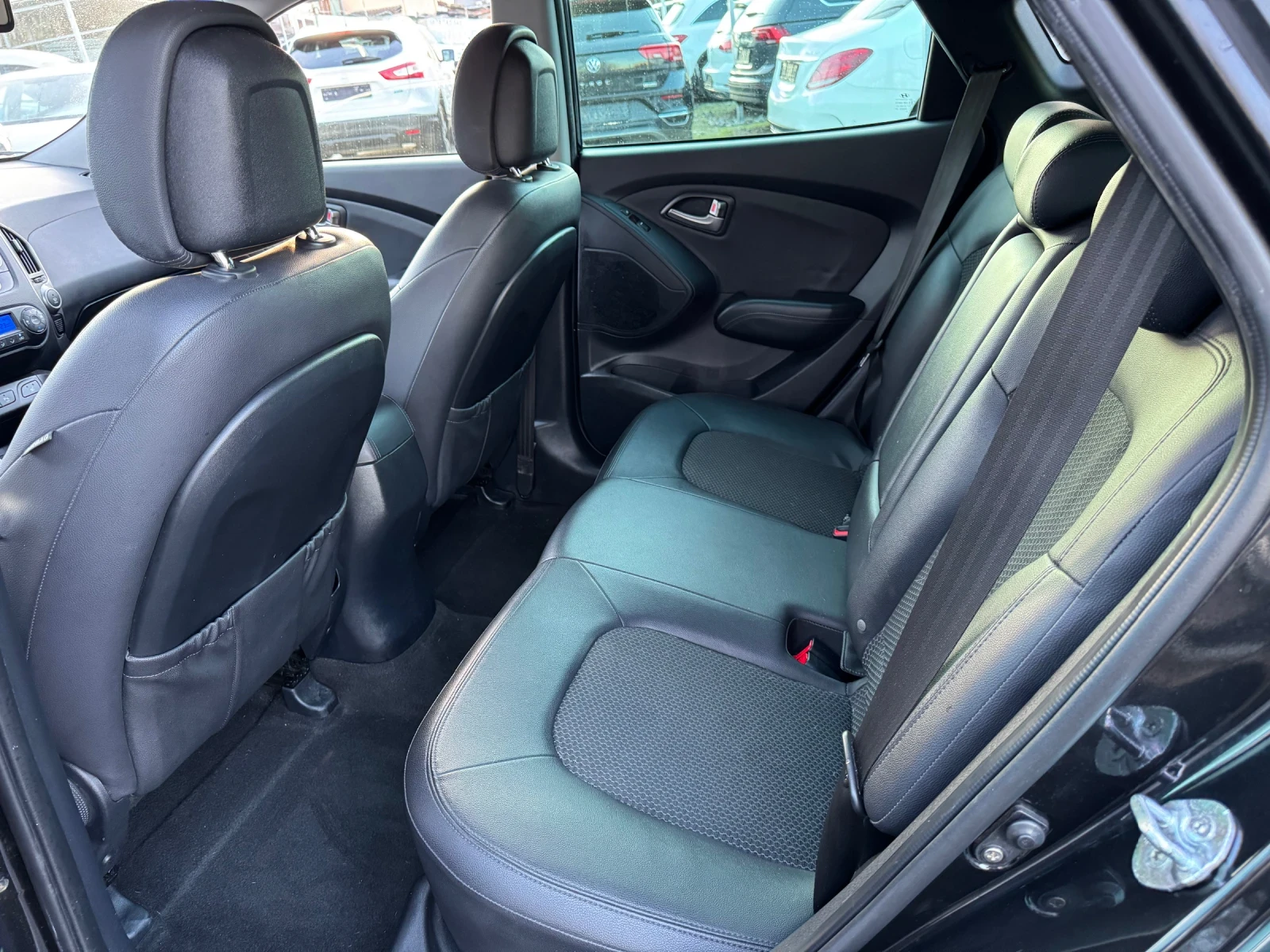 Hyundai IX35 1.7CRDI* Premium - изображение 10