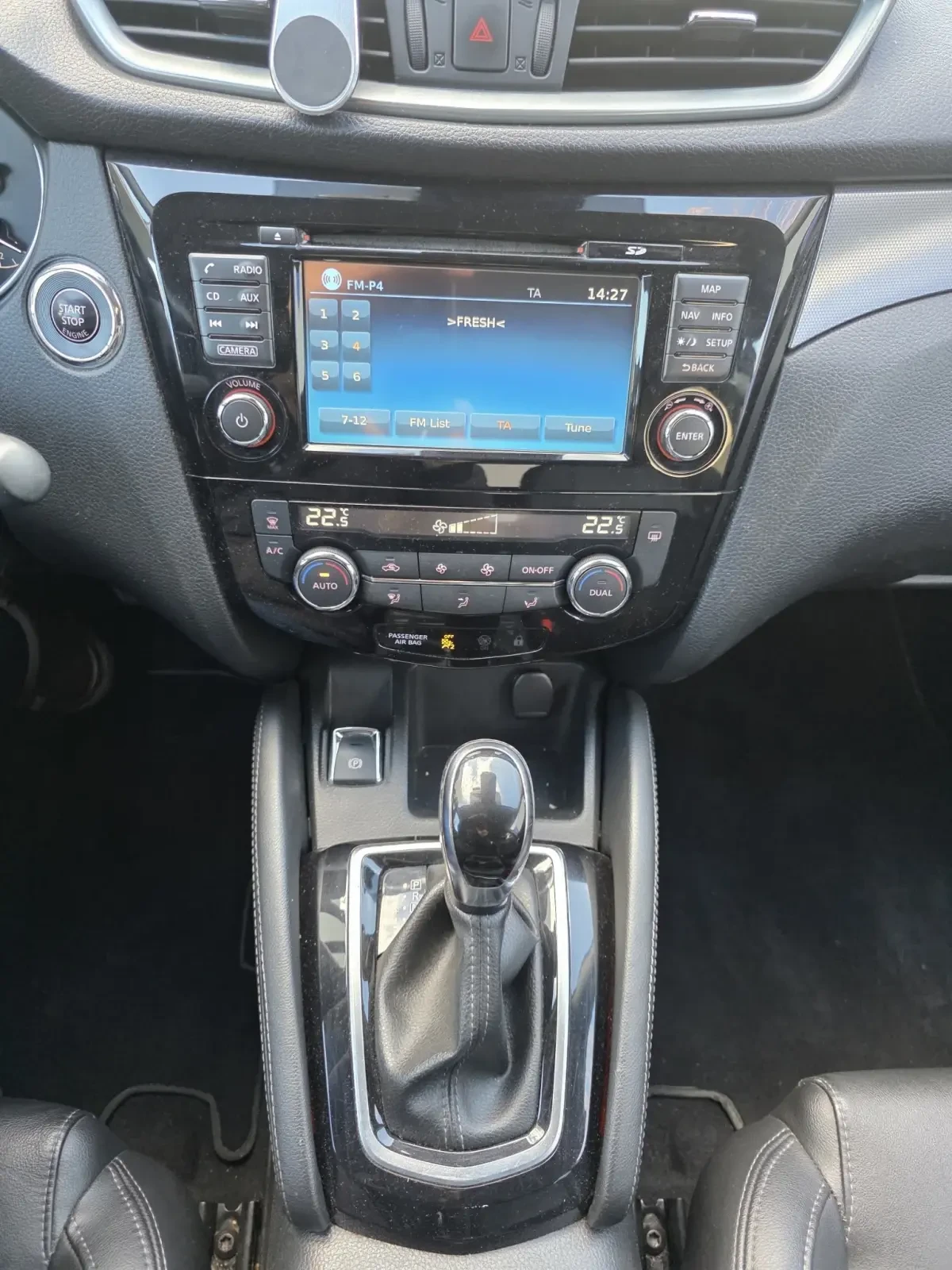 Nissan Qashqai Tenka+ 1.2 DIG-T AUTOMAT PANORAMA | Mobile.bg � ����������� 12