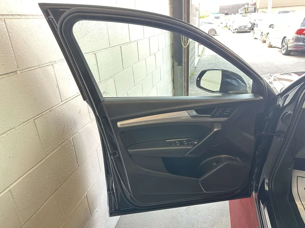 Audi Q5 2.0T Premium Plus quattro | Navi, CarPlay, Leather | Mobile.bg � ����������� 12