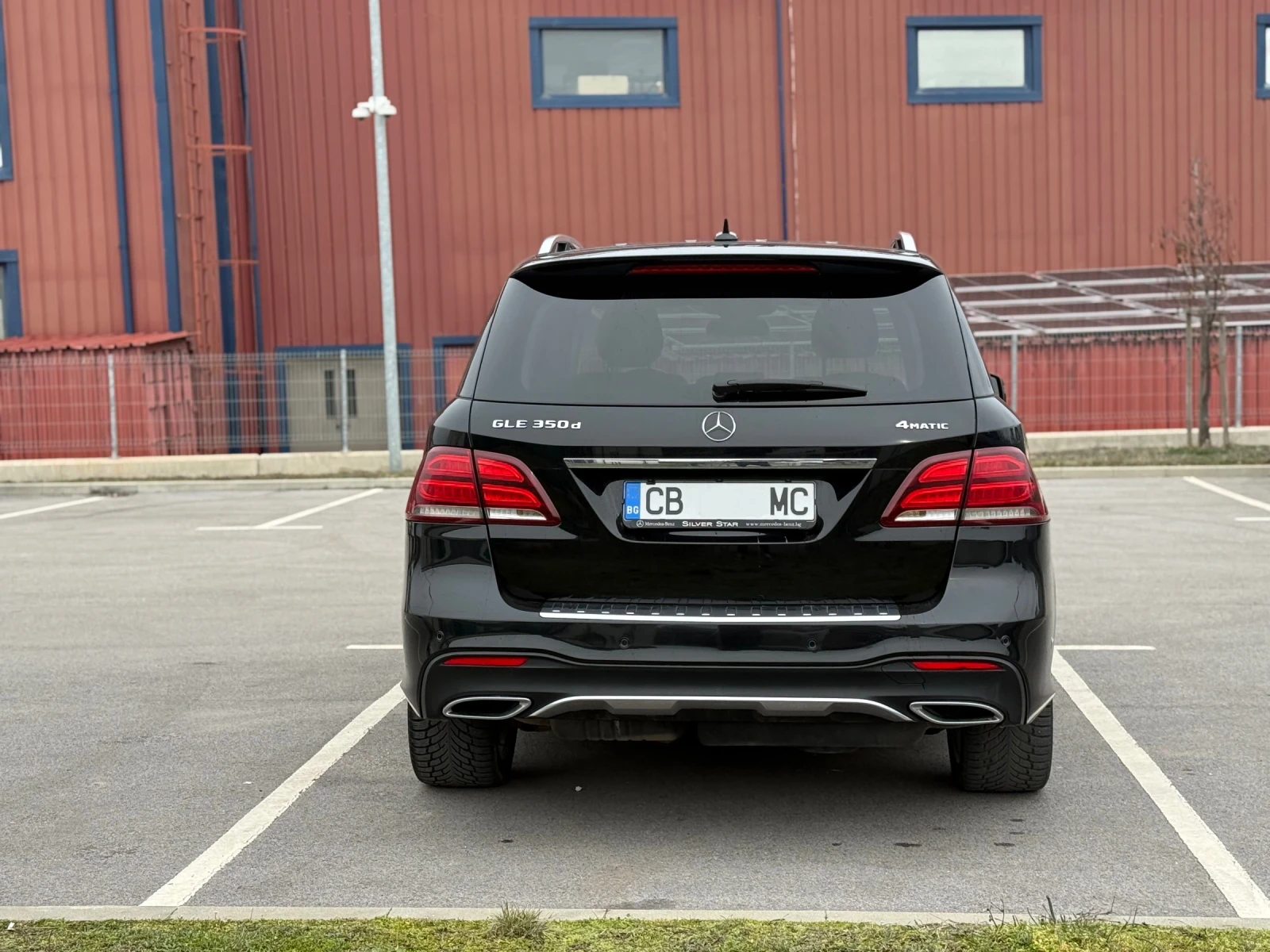 Mercedes-Benz GLE 350 4MATIC, снимка 2 - Автомобили и джипове - 54073815