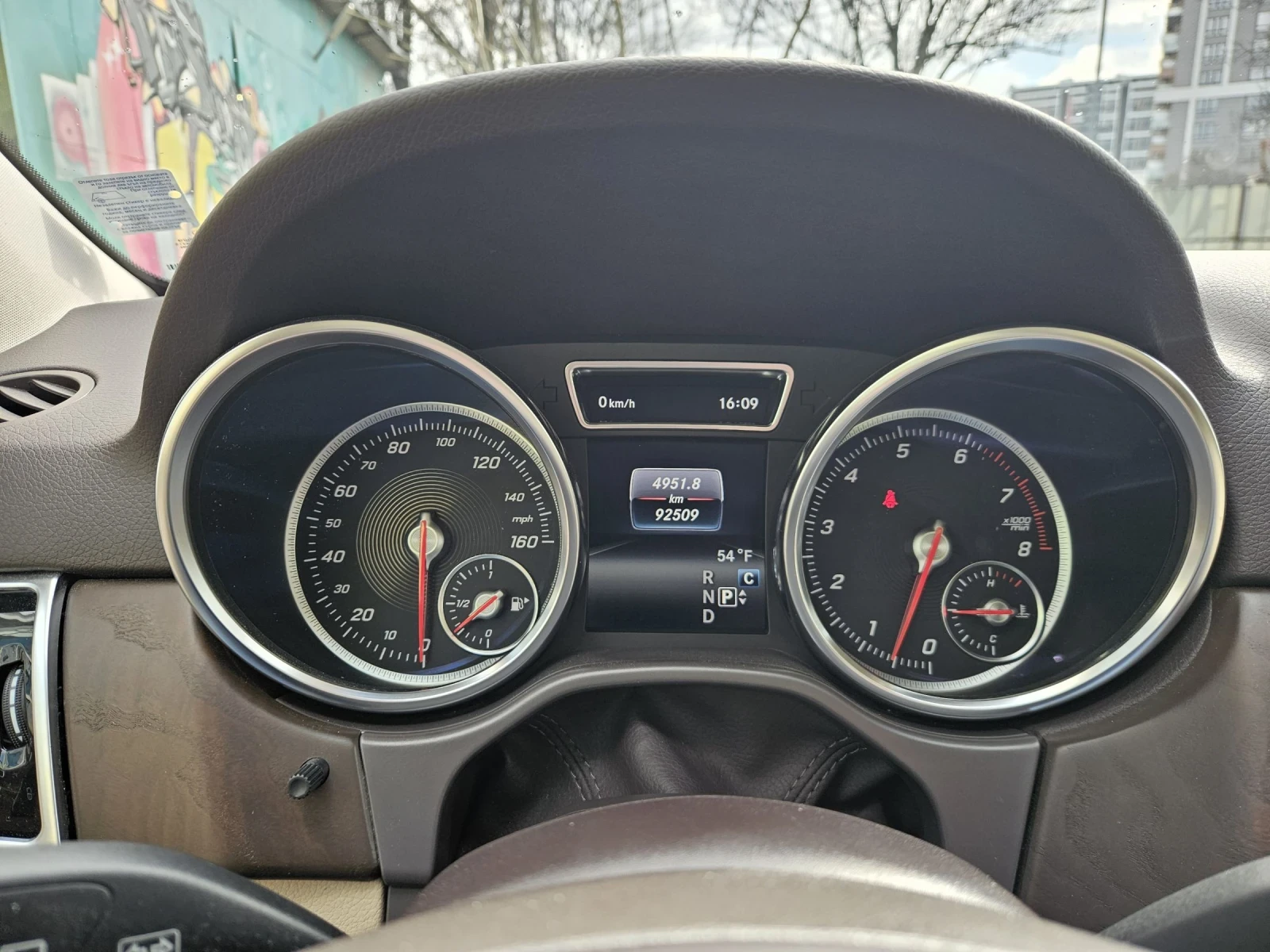 Mercedes-Benz GLE 350, снимка 9 - Автомобили и джипове - 54095897