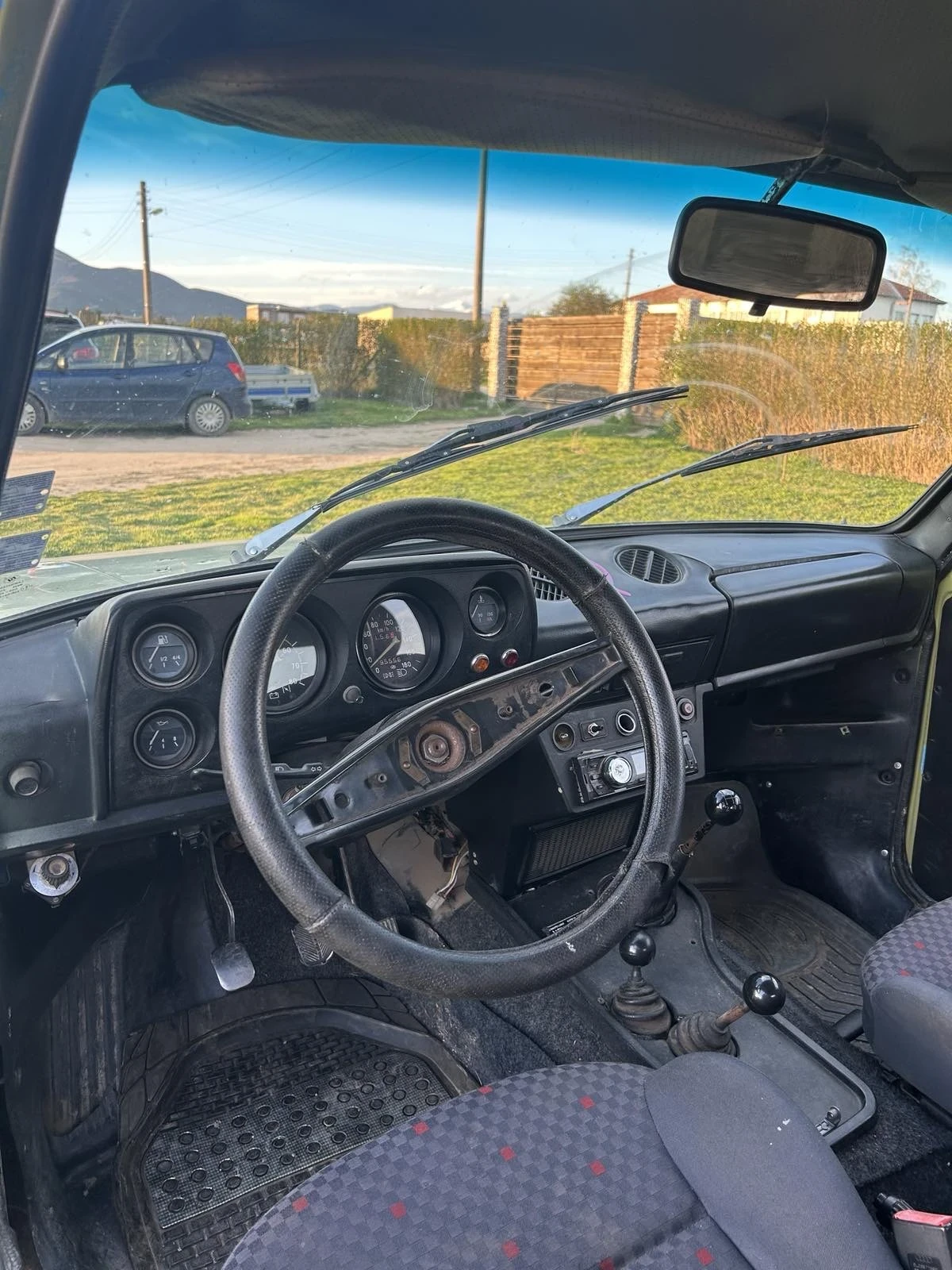 Lada Niva 1.6, снимка 6 - Автомобили и джипове - 54129179