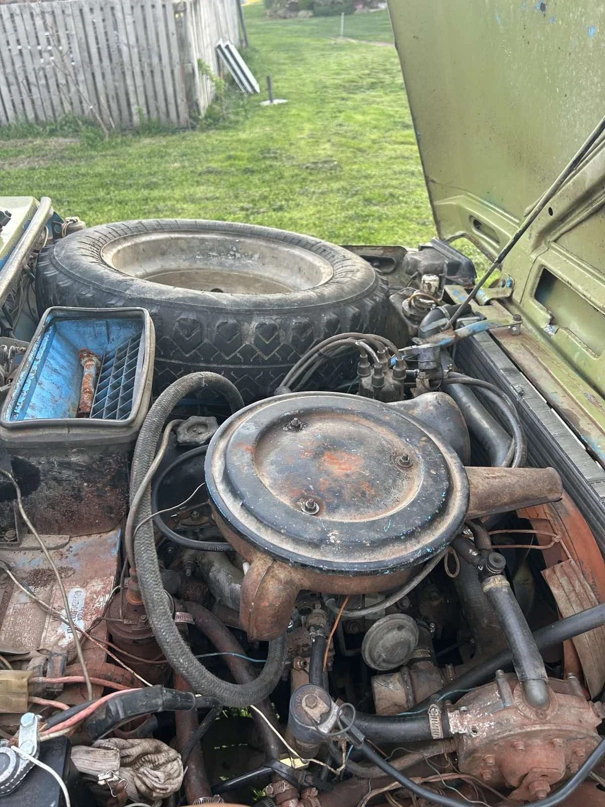 Lada Niva 1.6, снимка 8 - Автомобили и джипове - 54129179