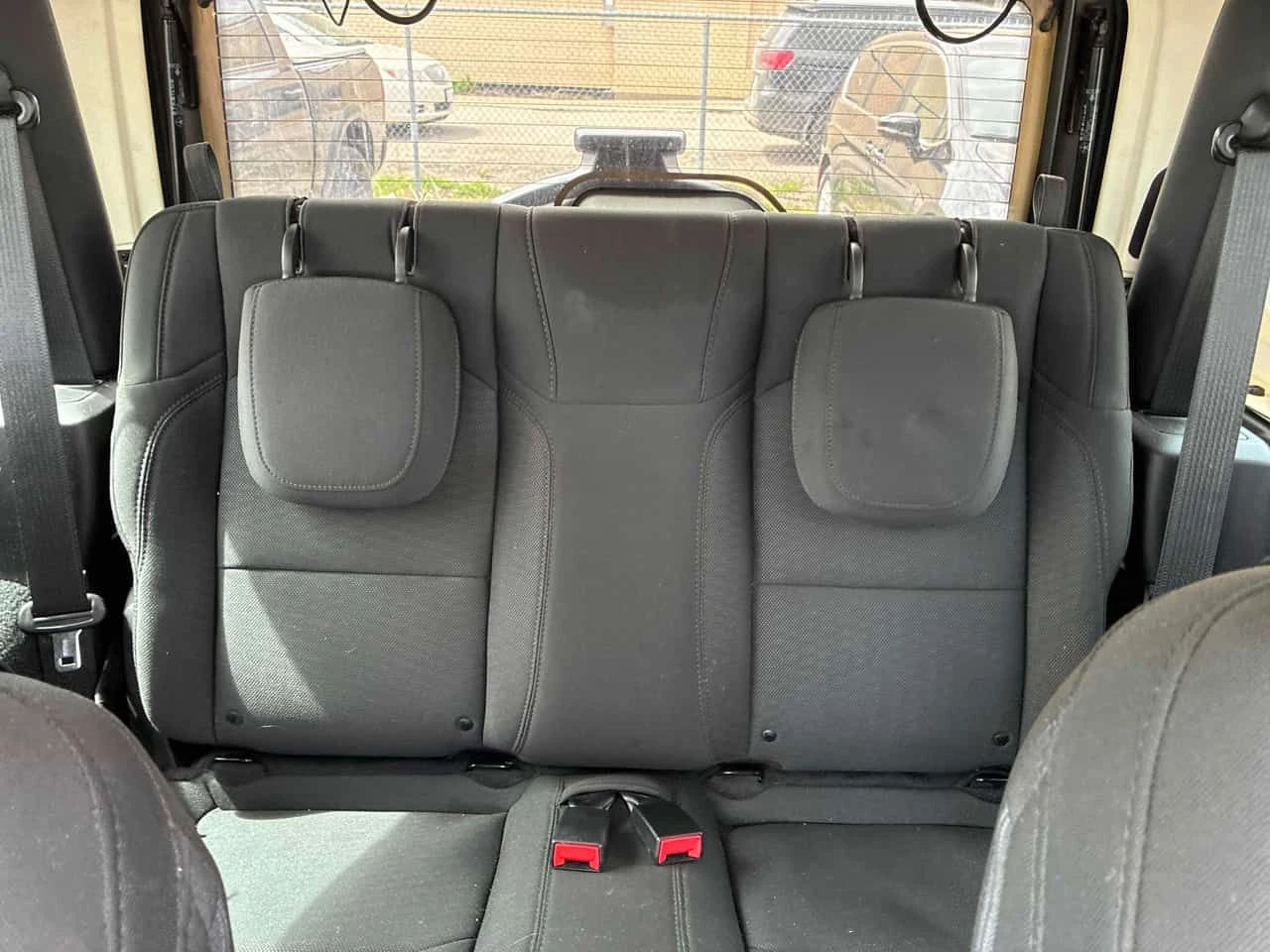 Jeep Wrangler * Sport S * КЛИП НА МОТОРА * ОТ ПРЕДСТАВИТЕЛСТВО, снимка 13 - Автомобили и джипове - 54476528