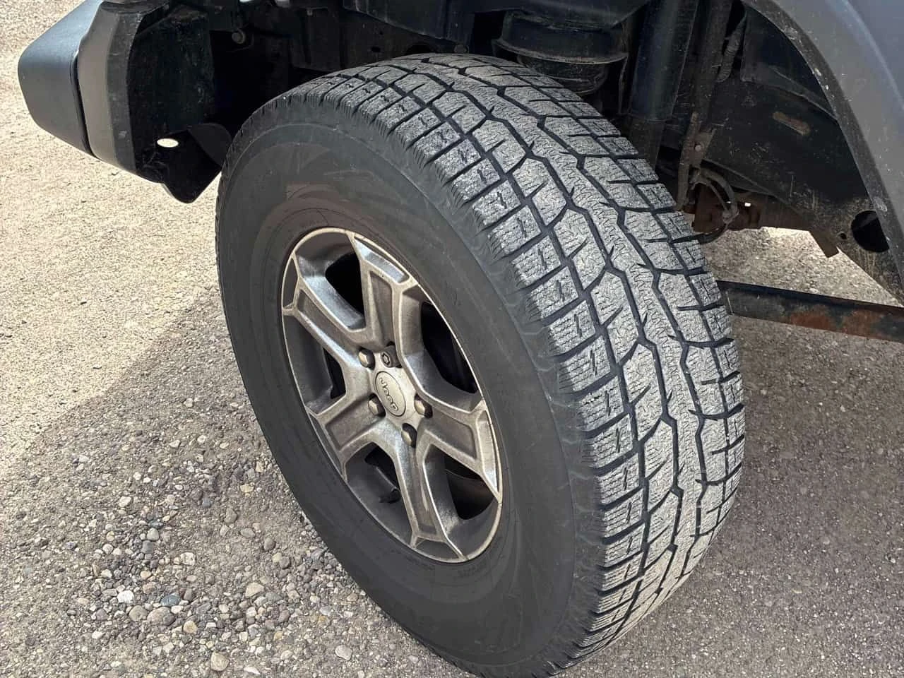 Jeep Wrangler * Sport S * КЛИП НА МОТОРА * ОТ ПРЕДСТАВИТЕЛСТВО, снимка 6 - Автомобили и джипове - 54476528