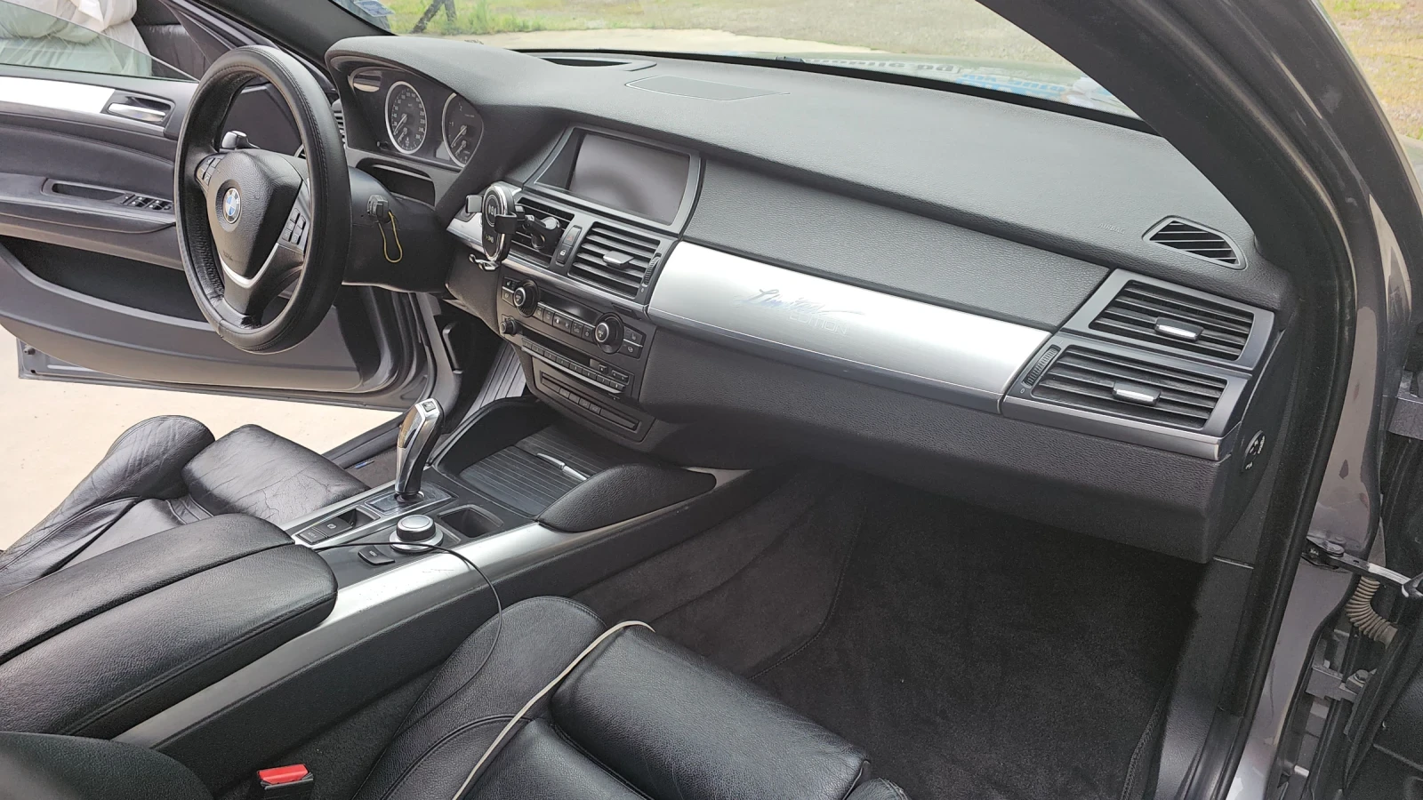 BMW X6 Единствена в света 450к.с 700 нютона , снимка 13 - Автомобили и джипове - 54643841