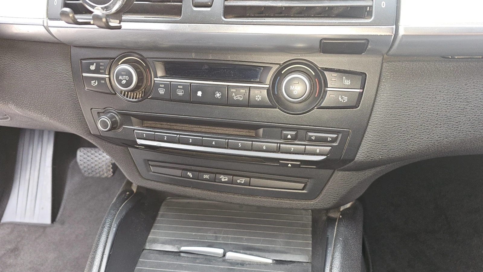 BMW X6 Единствена в света 450к.с 700 нютона , снимка 12 - Автомобили и джипове - 54643841