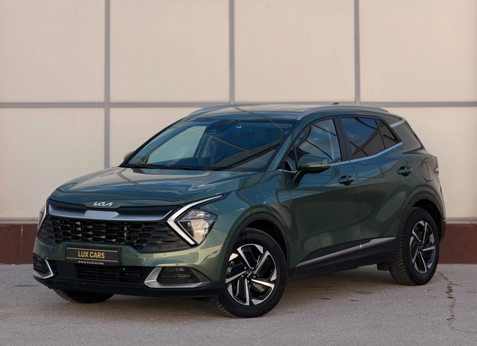 Kia Sportage - 1.6 T-GDi - Hybrid - 230к.с. - Navi - LED -, снимка 5 - Автомобили и джипове - 55289480