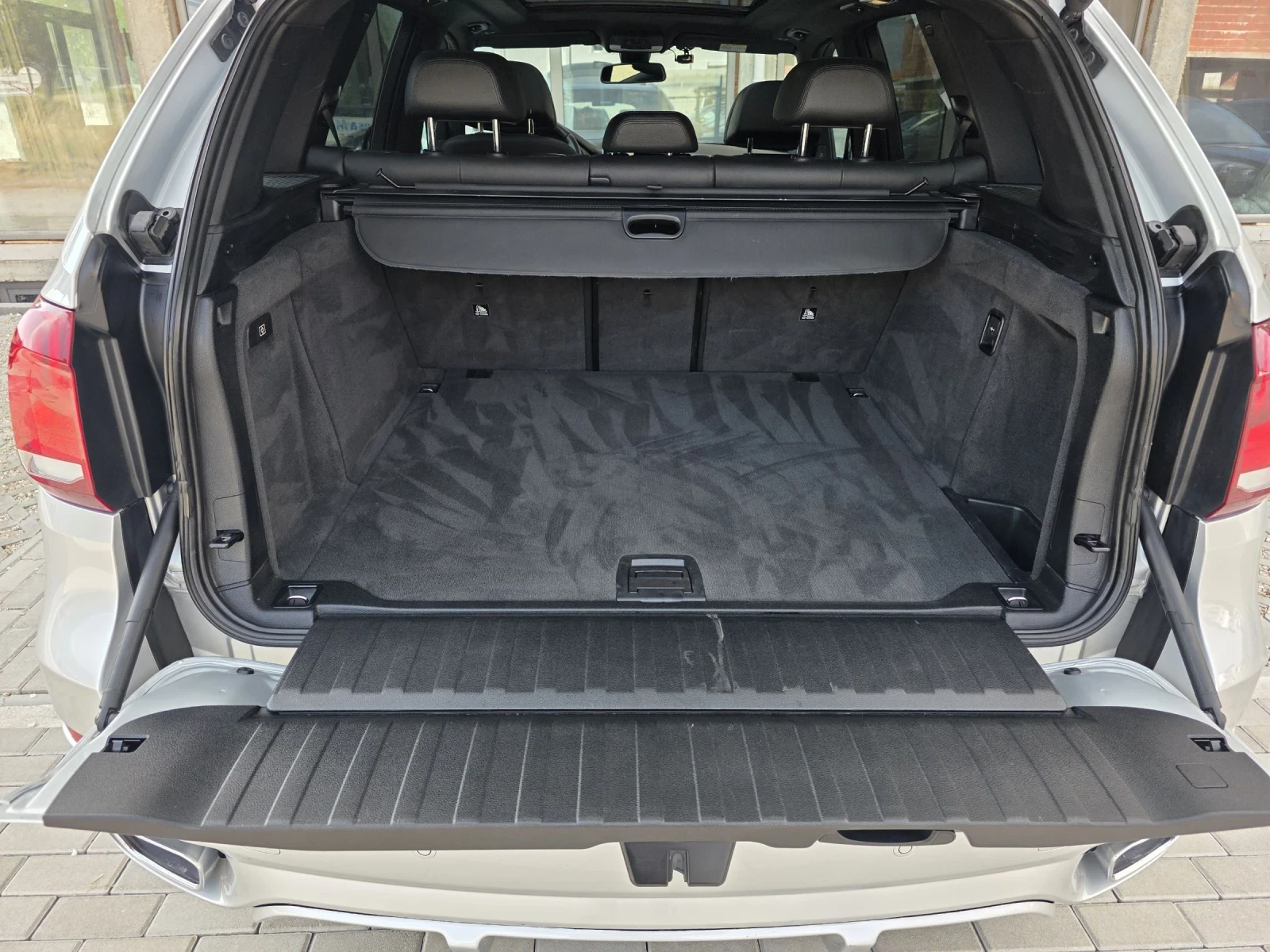 BMW X5 С-История M-Paket Heda Up 360 Панорама 4х4 Теглич , снимка 15 - Автомобили и джипове - 55381687