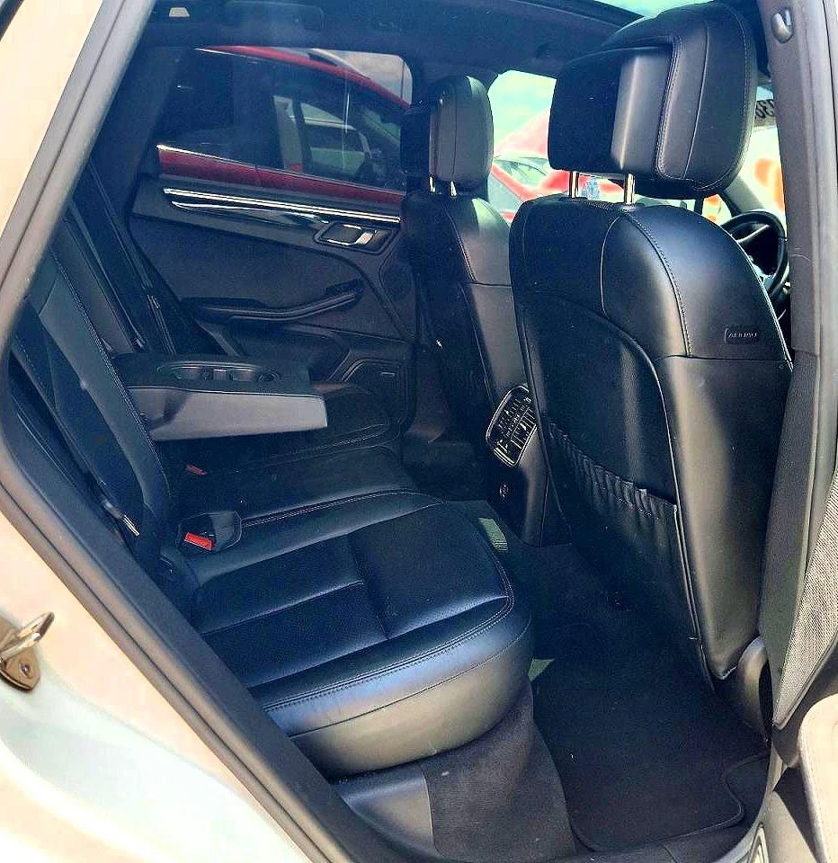 Porsche Macan 2.0l, снимка 11 - Автомобили и джипове - 55566255