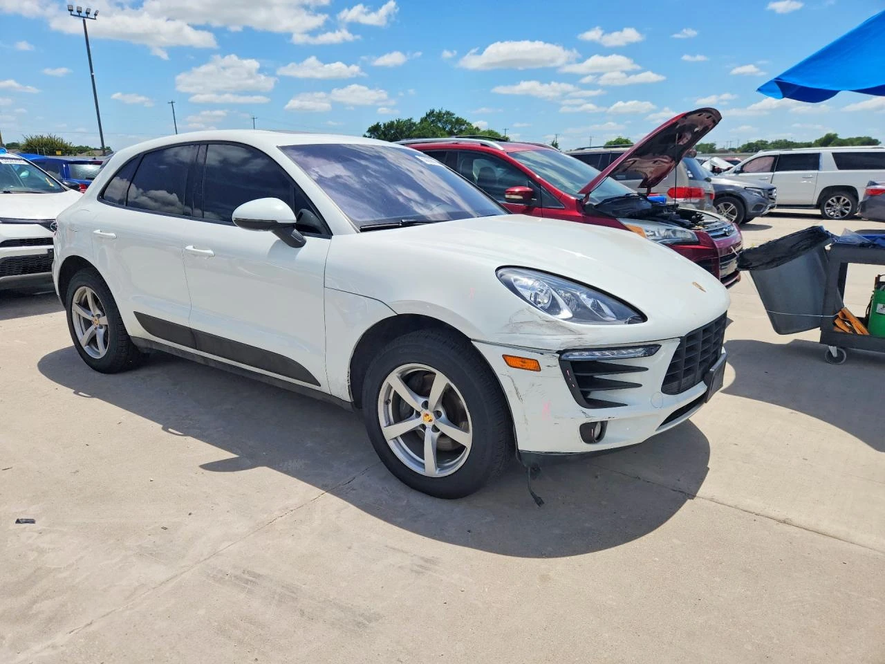 Porsche Macan 2.0l, снимка 4 - Автомобили и джипове - 55566255