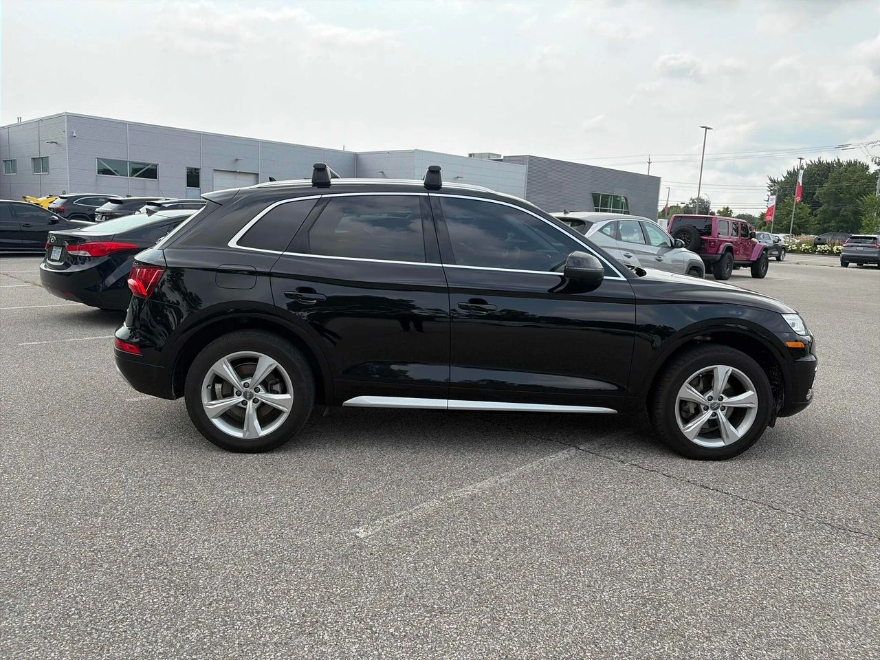 Audi Q5 Progressiv, снимка 3 - Автомобили и джипове - 55800677