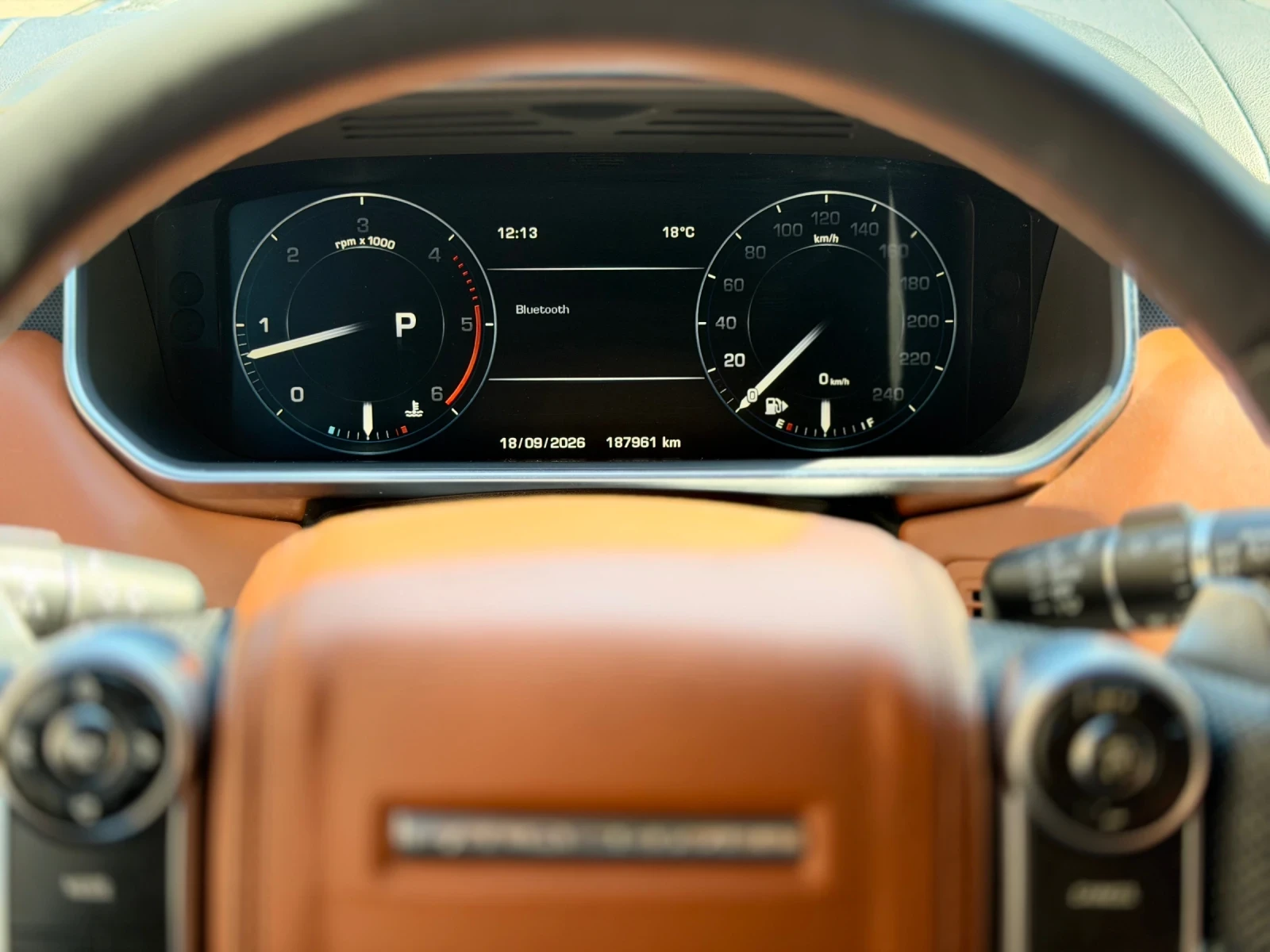 Land Rover Range Rover Sport 4.4 HSE SDV8 340, снимка 11 - Автомобили и джипове - 56127302