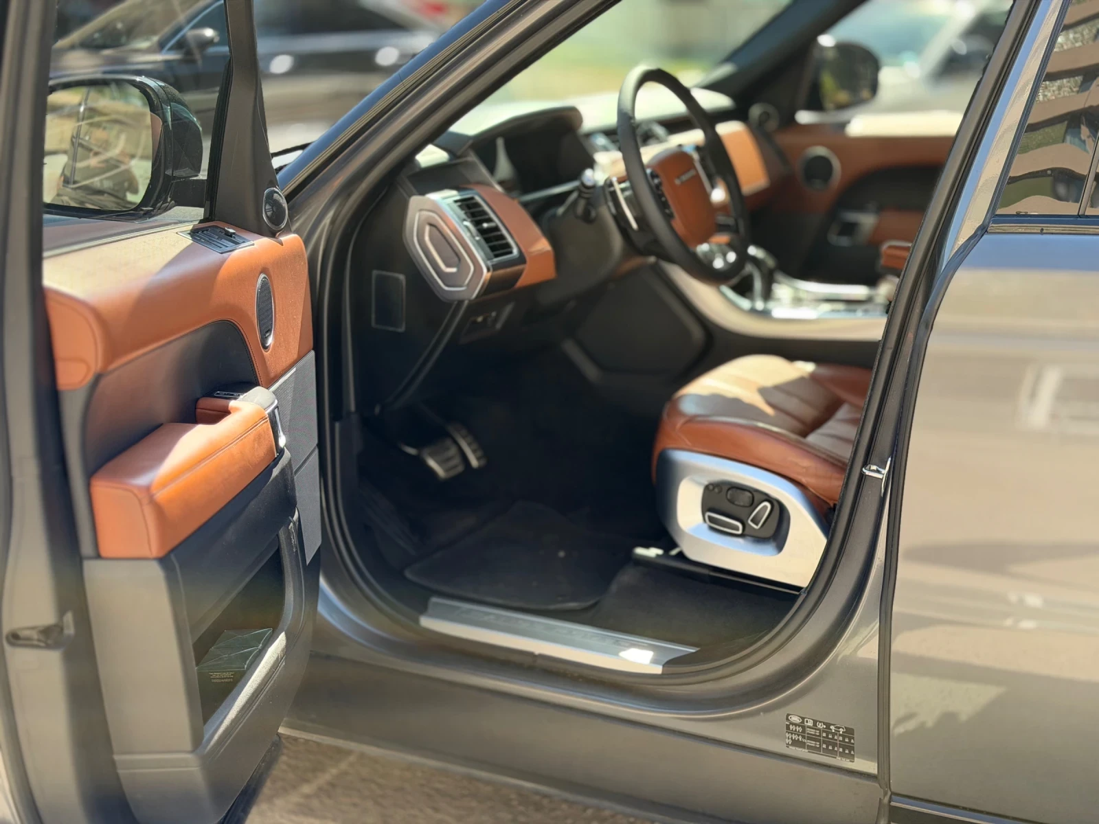 Land Rover Range Rover Sport 4.4 HSE SDV8 340, снимка 5 - Автомобили и джипове - 56127302