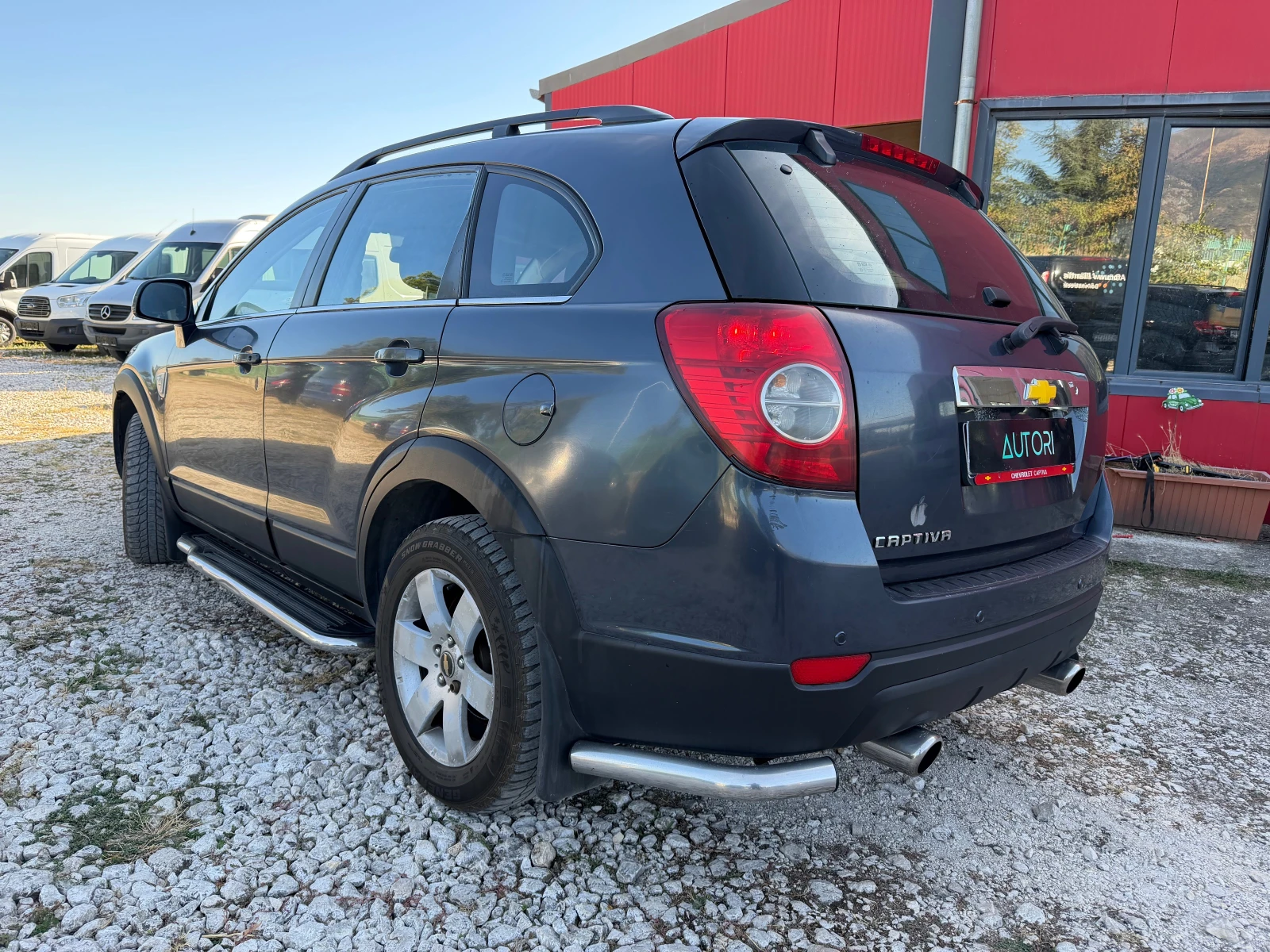 Chevrolet Captiva 4х4 ПЪРВИ СОБСТВЕНИК, снимка 6 - Автомобили и джипове - 56363046