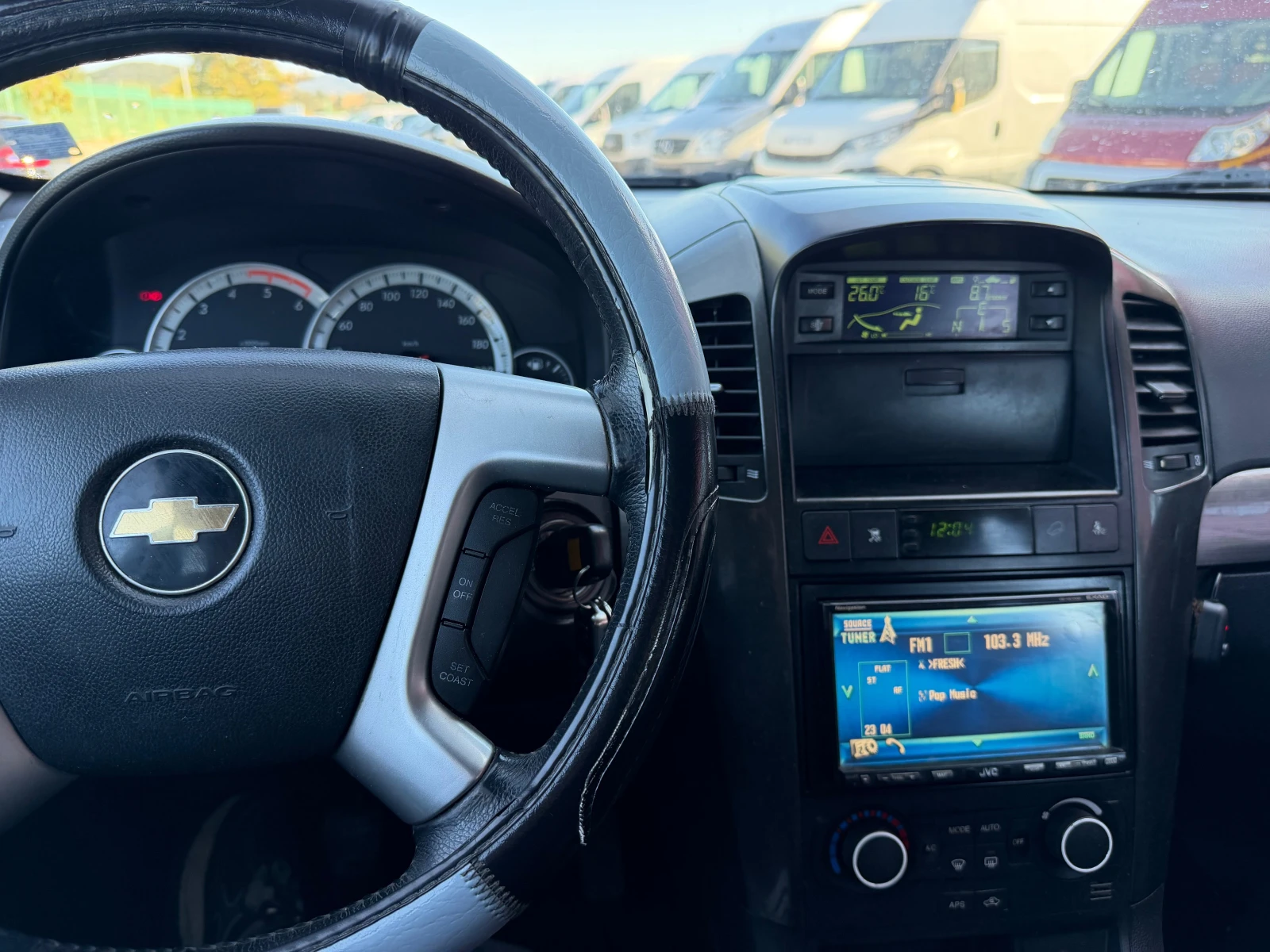Chevrolet Captiva 4х4 ПЪРВИ СОБСТВЕНИК, снимка 9 - Автомобили и джипове - 56363046