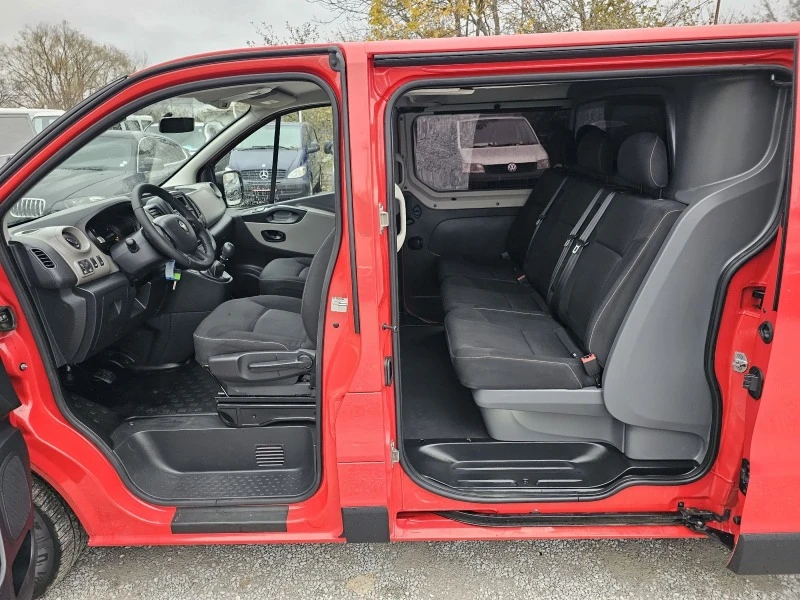 Renault Trafic 1.6dci  Дълга база, снимка 17 - Бусове и автобуси - 43254388