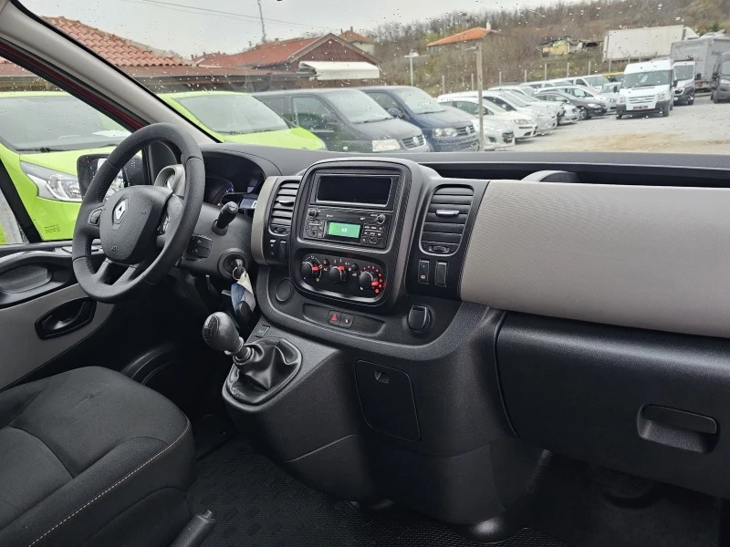 Renault Trafic 1.6dci  Дълга база, снимка 14 - Бусове и автобуси - 43254388