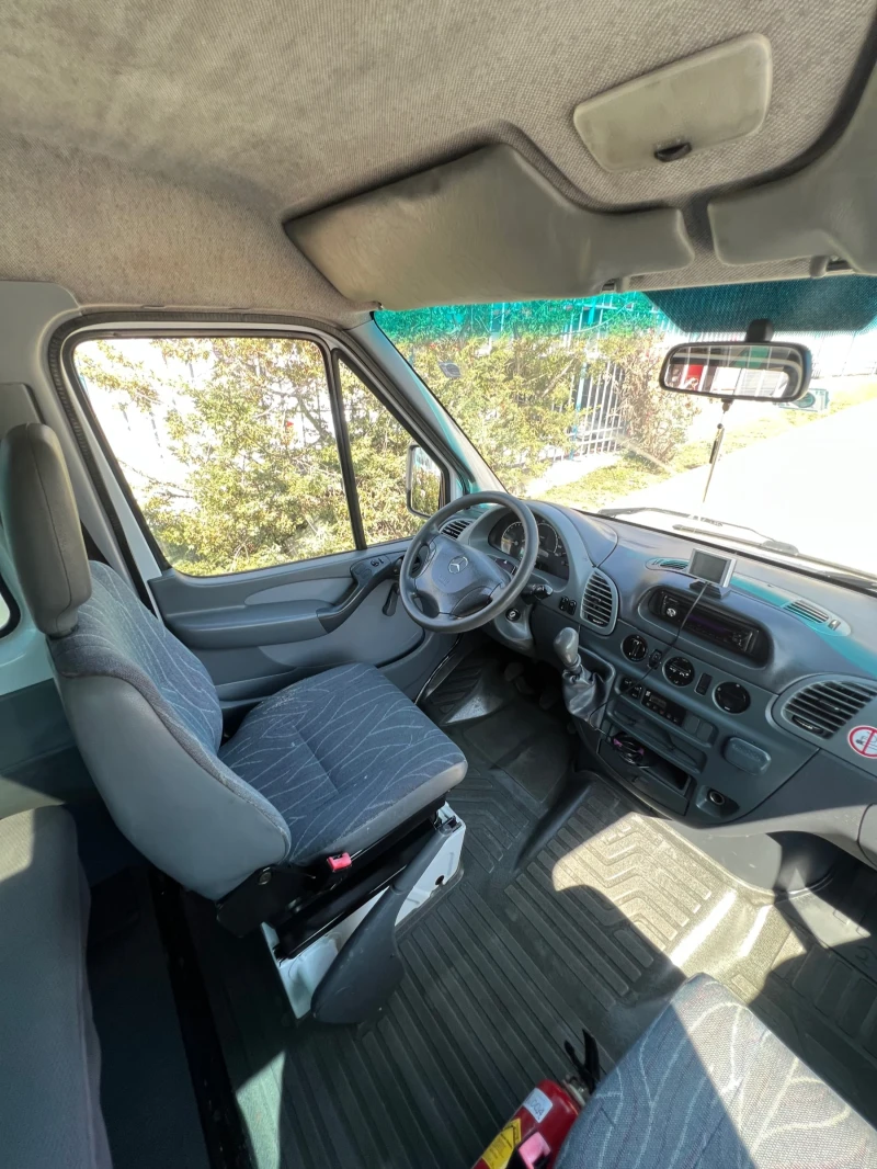 Mercedes-Benz Sprinter Пътнически / Климатик , снимка 12 - Бусове и автобуси - 47376572