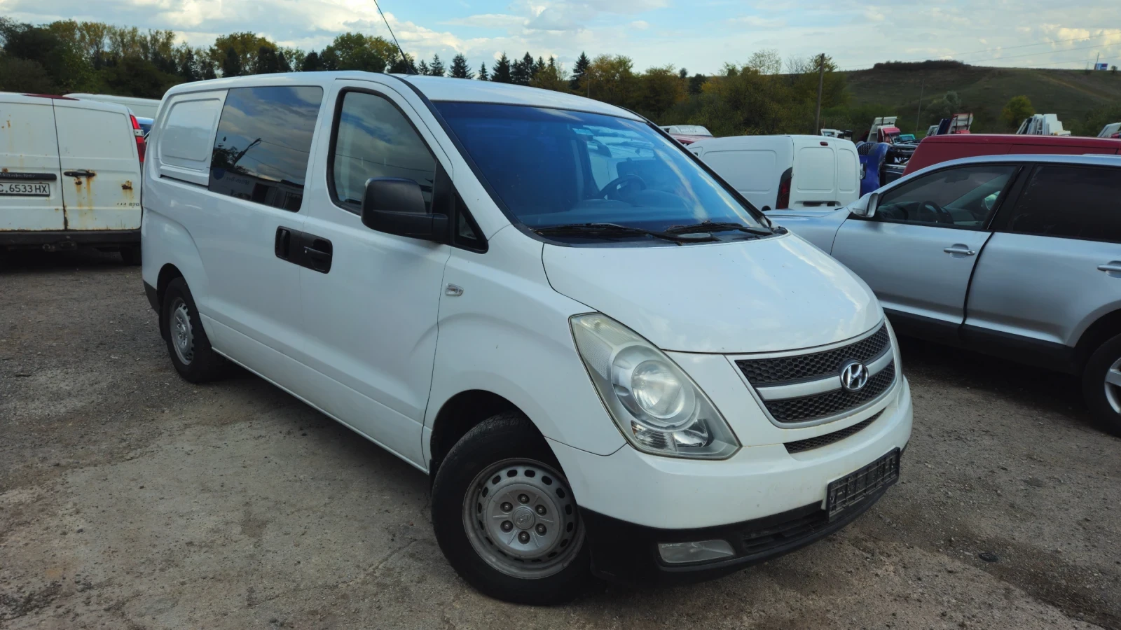 Hyundai H1 2.5crdi/на части  - изображение 2