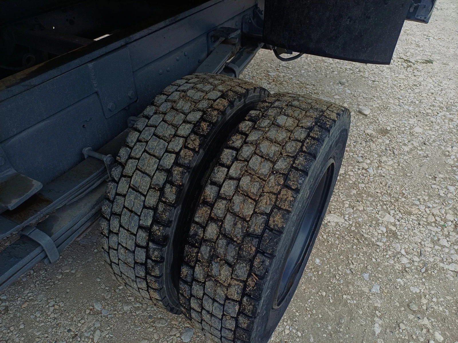 Nissan L80.14 Самосвал, снимка 11 - Камиони - 55606861