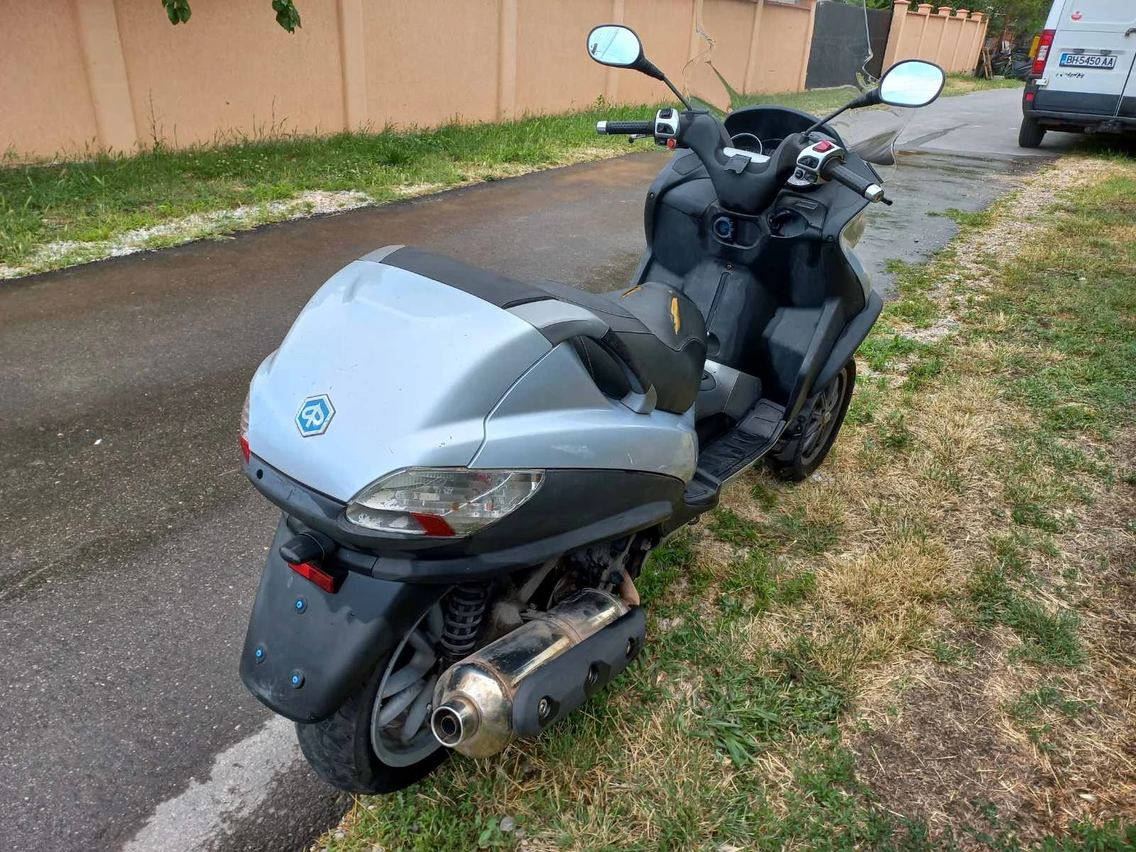 Piaggio Mp3 250/300ie hybrid/400 - изображение 3