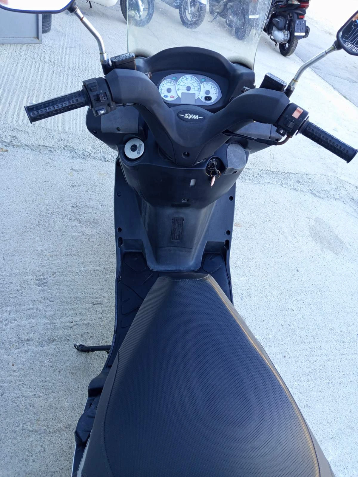 Sym Joyride 200i - изображение 6