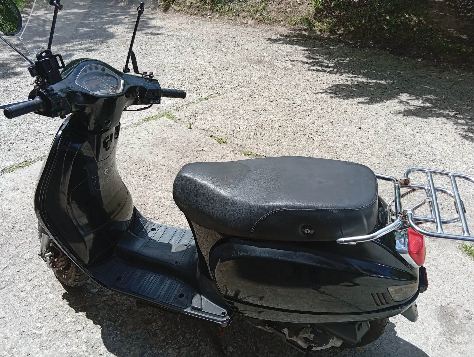 Vespa 50 Venice