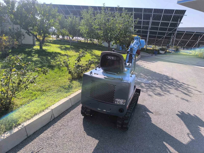 Багер Kubota КН007, снимка 2 - Индустриална техника - 52165529