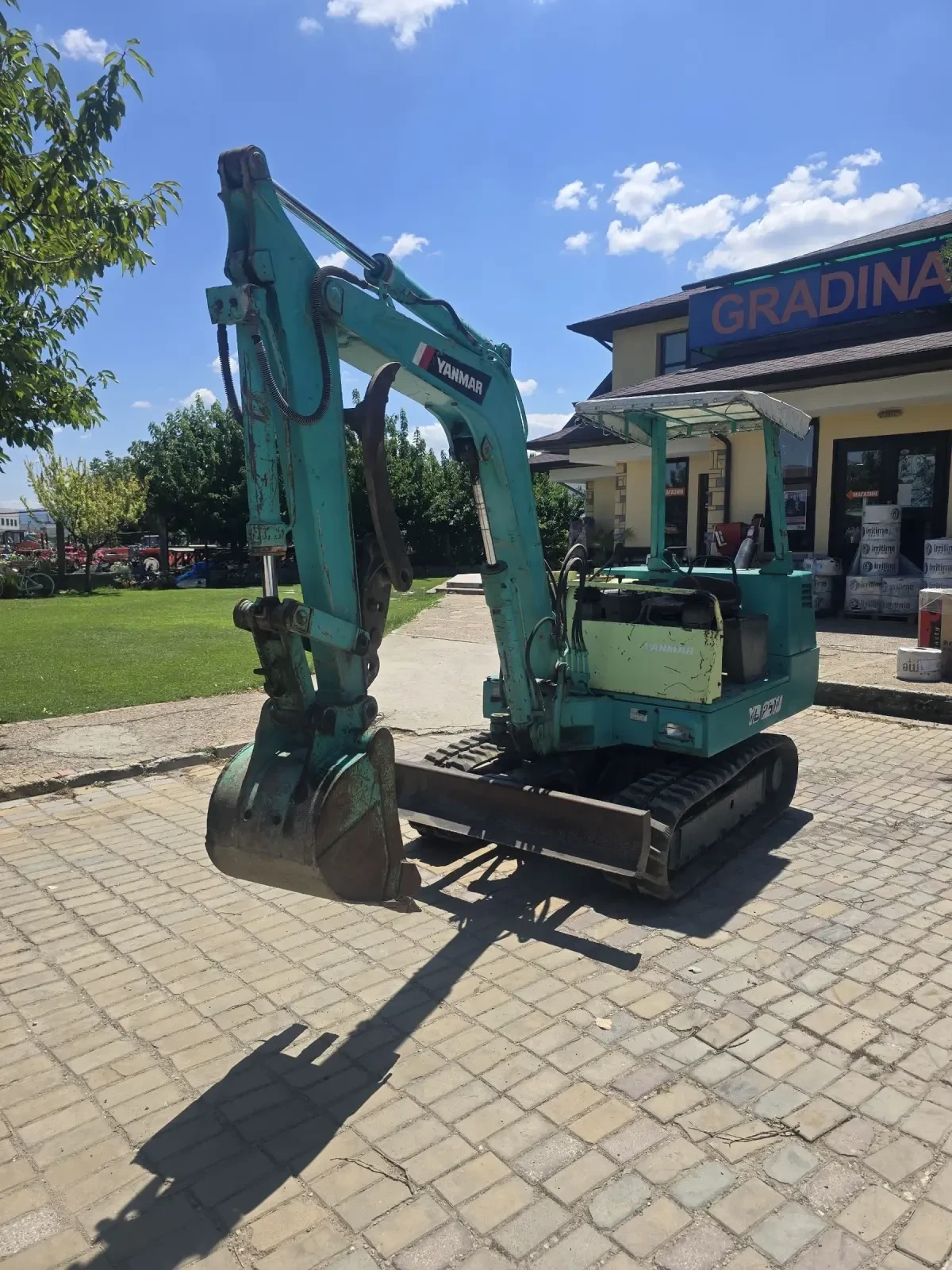 Багер Yanmar YB 251, снимка 2 - Индустриална техника - 55392407