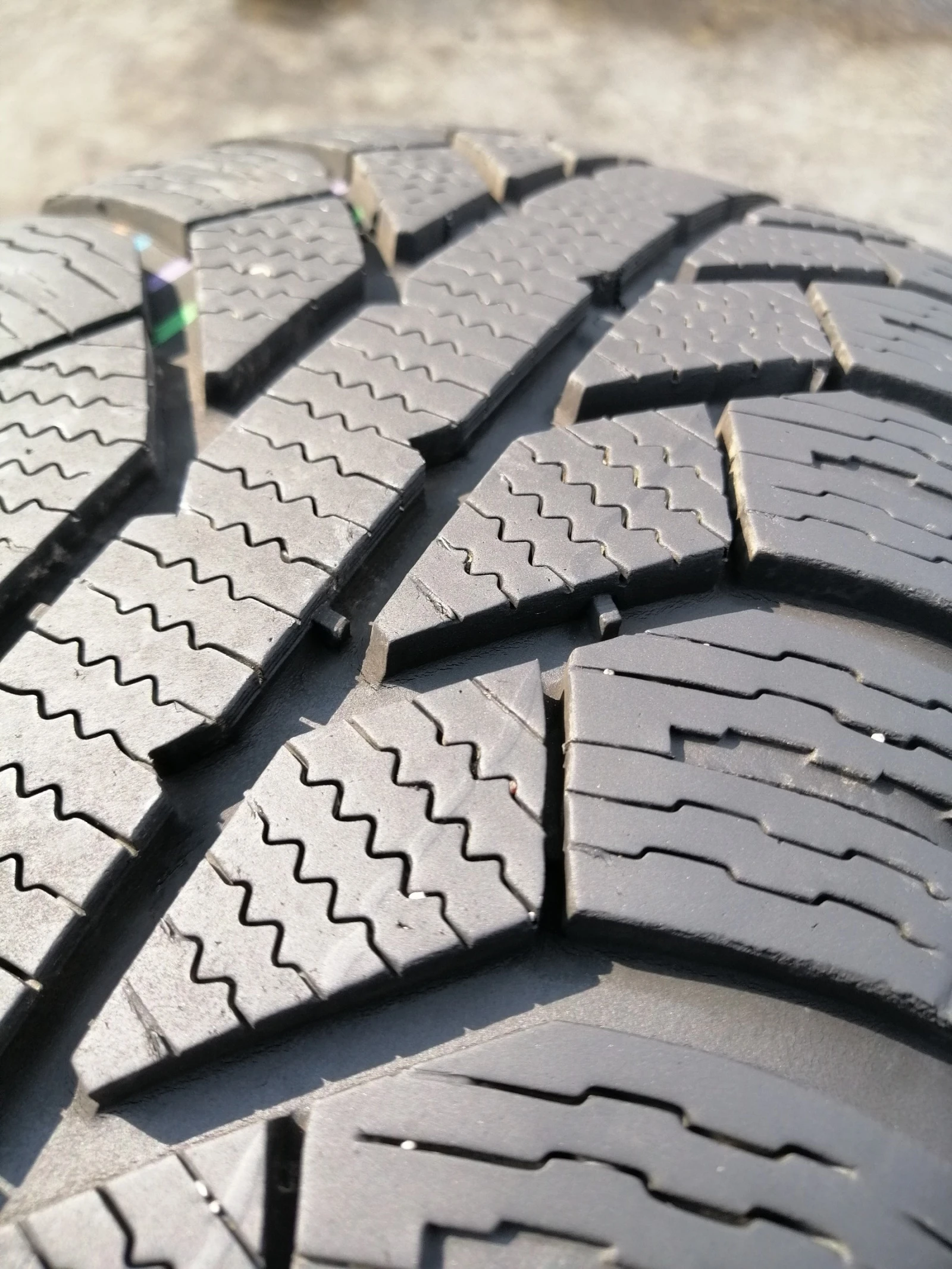    195/65R15  VW | Mobile.bg   5