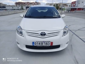     Toyota Auris 1.33i, , , 2012.